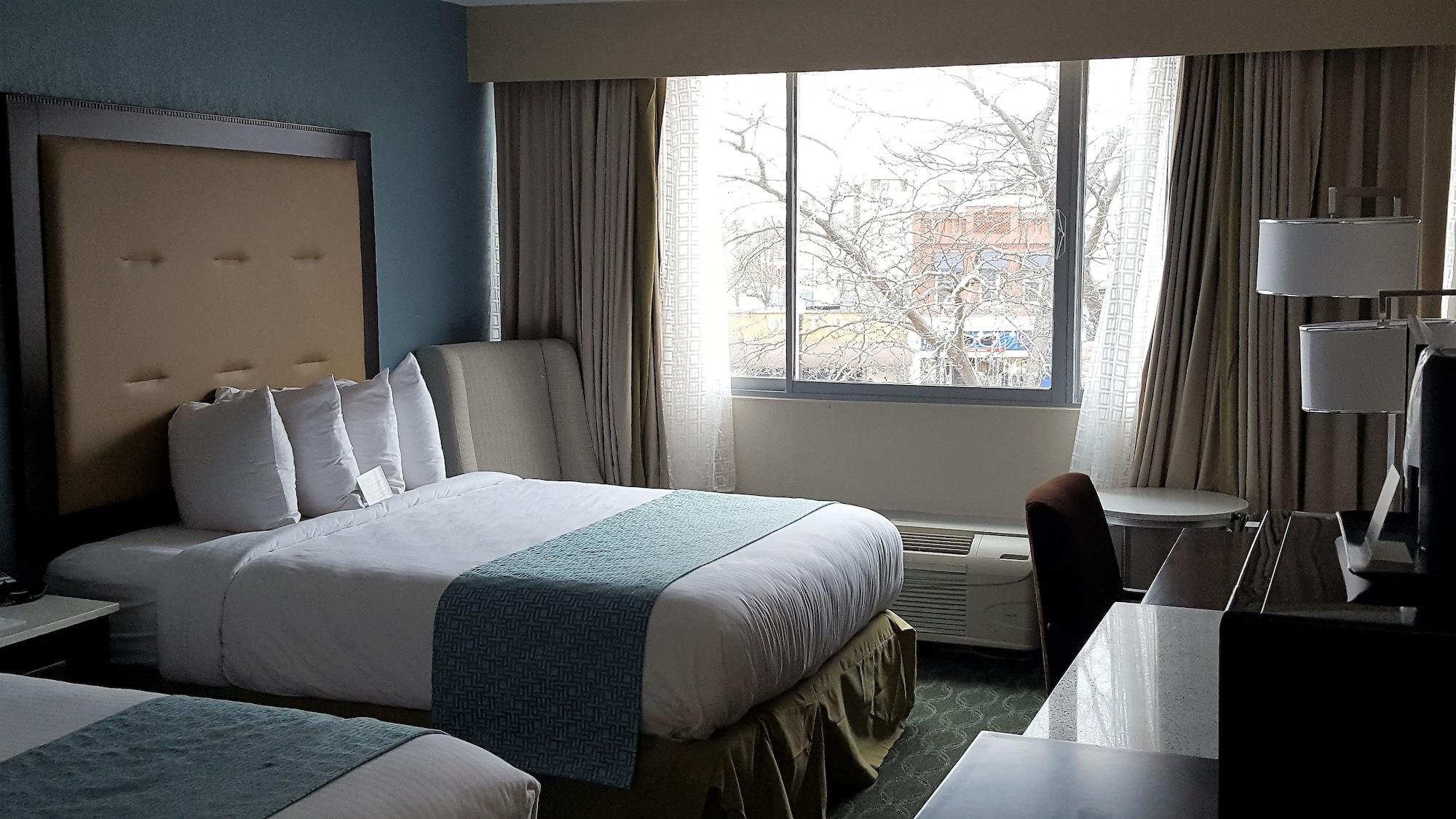 Wyndham Garden Kenosha Harborside Hotel Exterior foto